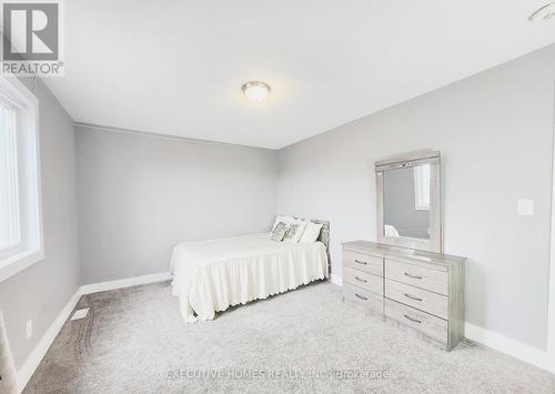 2205 Wateroak Drive, London, ON - Indoor Photo Showing Bedroom