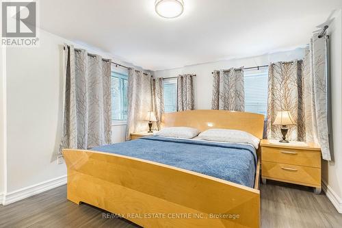 195 Tragina Avenue N, Hamilton, ON - Indoor Photo Showing Bedroom