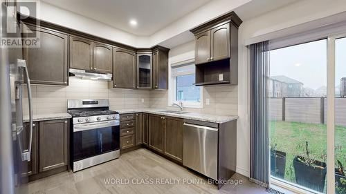 25 Doug Foulds Way E, Brant, ON - Indoor Photo Showing Kitchen With Stainless Steel Kitchen