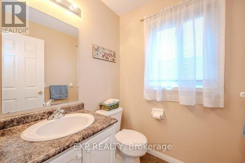 81 Windflower Drive, Kitchener, ON - Indoor Photo Showing Bathroom