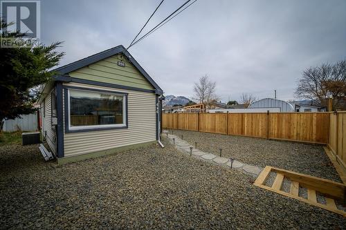 646 Stewart Avenue, Kamloops, BC - Outdoor