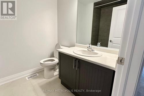 105 Cole Terrace, Woodstock, ON - Indoor Photo Showing Bathroom