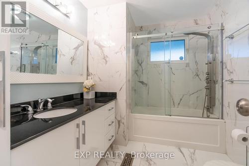 3732 Alderwood Street, Ottawa, ON - Indoor Photo Showing Bathroom