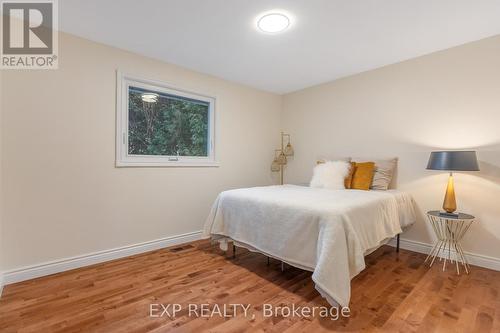 3732 Alderwood Street, Ottawa, ON - Indoor Photo Showing Bedroom