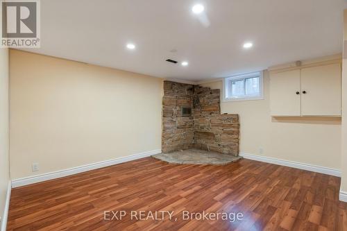 3732 Alderwood Street, Ottawa, ON - Indoor