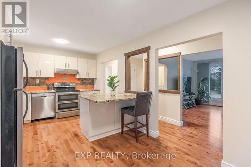 3732 Alderwood Street, Ottawa, ON - Indoor Photo Showing Kitchen