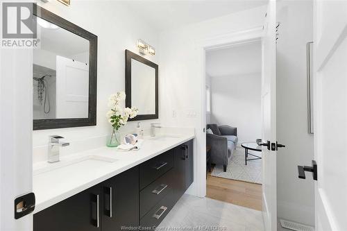 196 Grandview Avenue, Kingsville, ON - Indoor Photo Showing Bathroom