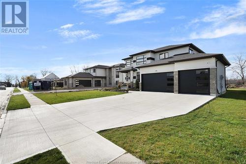 196 Grandview Avenue, Kingsville, ON - Outdoor With Facade