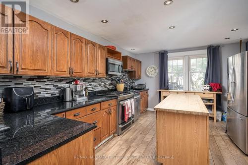 293 Dundas Street W, Greater Napanee, ON - Indoor Photo Showing Kitchen With Double Sink