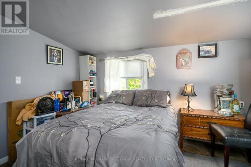 293 Dundas Street W, Greater Napanee, ON - Indoor Photo Showing Bedroom