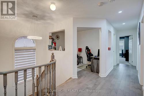 556 Bessborough Drive, Milton, ON - Indoor Photo Showing Other Room