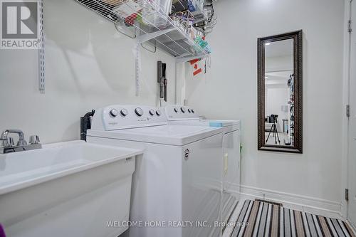 556 Bessborough Drive, Milton, ON - Indoor Photo Showing Laundry Room