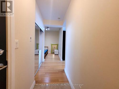 801 - 3504 Hurontario Street E, Mississauga, ON - Indoor Photo Showing Other Room