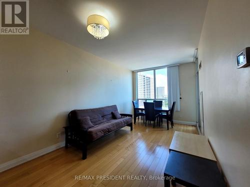 801 - 3504 Hurontario Street E, Mississauga, ON - Indoor Photo Showing Living Room