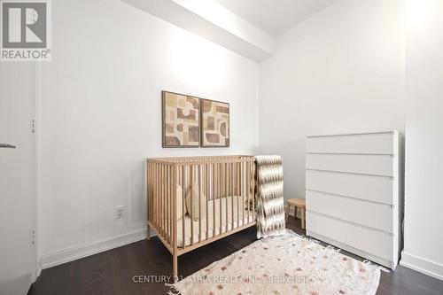 303 - 501 St Clair Avenue W, Toronto, ON - Indoor Photo Showing Bedroom