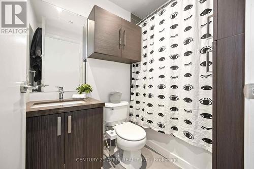 303 - 501 St Clair Avenue W, Toronto, ON - Indoor Photo Showing Bathroom