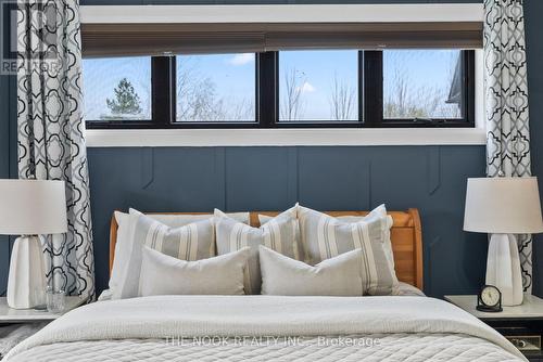 219 Summit Drive, Scugog, ON - Indoor Photo Showing Bedroom