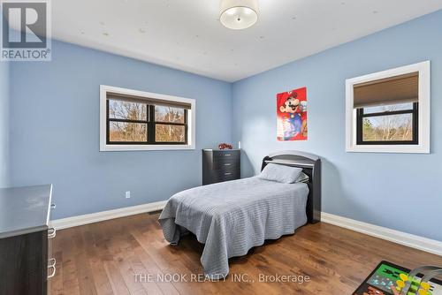 219 Summit Drive, Scugog, ON - Indoor Photo Showing Bedroom