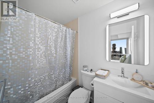 3202 - 4065 Brickstone Mews, Mississauga (Creditview), ON - Indoor Photo Showing Bathroom