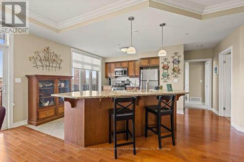 C305 - 65 Bayberry Drive, Guelph, ON - Indoor Photo Showing Kitchen With Upgraded Kitchen