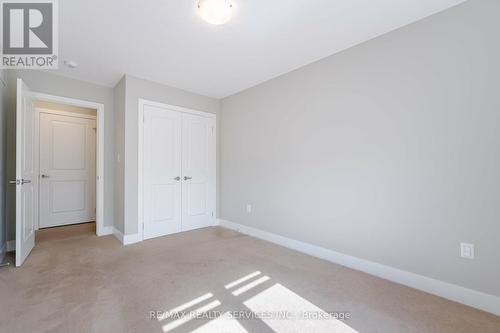 713 Chelton Road, London, ON - Indoor Photo Showing Other Room