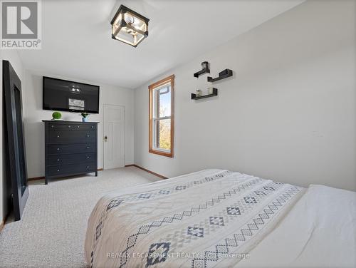 6267 Rainham Road, Haldimand, ON - Indoor Photo Showing Bedroom