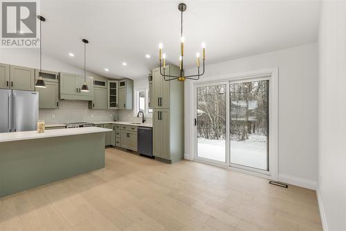 354 Rossmore Rd, Sault Ste. Marie, ON - Indoor Photo Showing Kitchen With Upgraded Kitchen