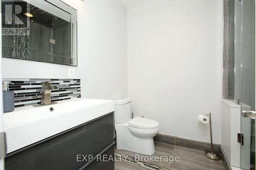 47 Chapman Avenue, Toronto, ON - Indoor Photo Showing Bathroom