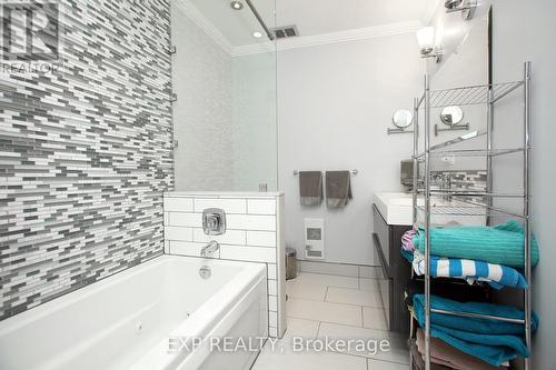 47 Chapman Avenue, Toronto, ON - Indoor Photo Showing Bathroom