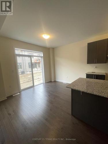 3179 Blazing Star Avenue, Pickering, ON - Indoor Photo Showing Kitchen