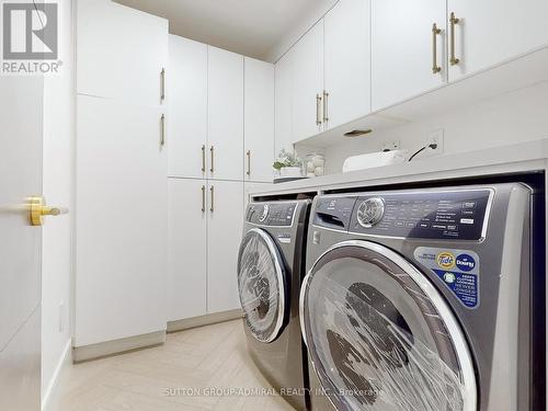 1604 - 1 Clark Avenue W, Vaughan, ON - Indoor Photo Showing Laundry Room