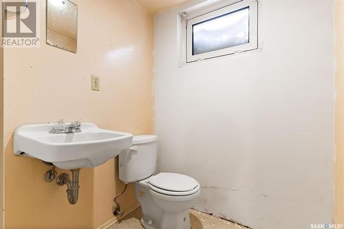 270 Browning Street, Southey, SK - Indoor Photo Showing Bathroom