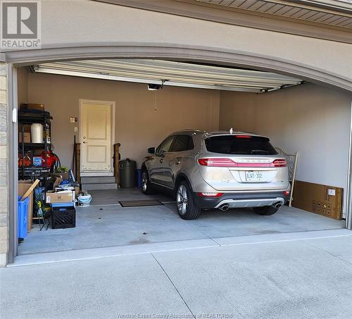 1501 Cypress, Windsor, ON - Indoor Photo Showing Garage