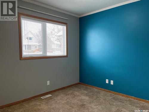 609 Ominica Street E, Moose Jaw, SK - Indoor Photo Showing Other Room