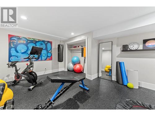 827 Coronado Court, Kelowna, BC - Indoor Photo Showing Gym Room