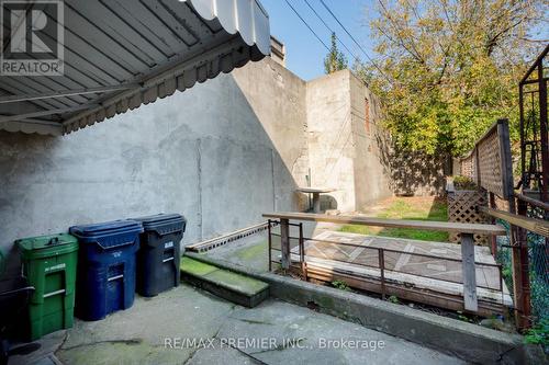 58 Mansfield Avenue, Toronto, ON - Outdoor With Exterior