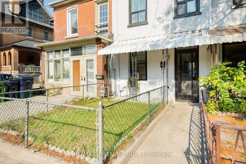 58 Mansfield Avenue, Toronto, ON - Outdoor With Facade