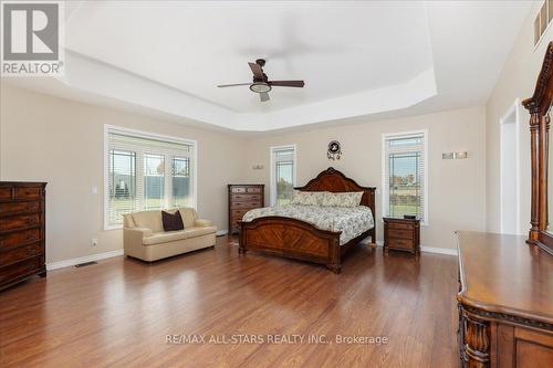 2753 Old Homestead Road, Georgina, ON - Indoor Photo Showing Bedroom