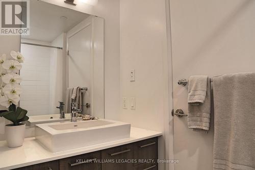 412 - 4800 Highway 7 Road, Vaughan, ON - Indoor Photo Showing Bathroom