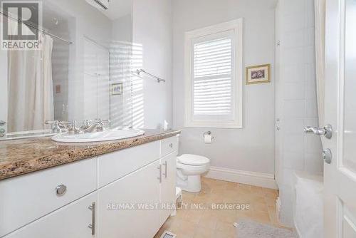 111 Mattucci Court N, Vaughan, ON - Indoor Photo Showing Bathroom