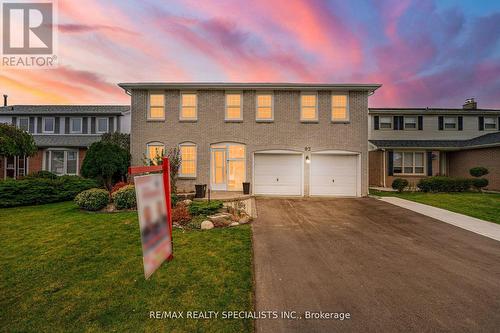 92 Mikado Crescent, Brampton, ON - Outdoor With Facade