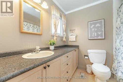 92 Mikado Crescent, Brampton, ON - Indoor Photo Showing Bathroom