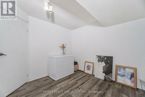 92 Mikado Crescent, Brampton, ON - Indoor Photo Showing Other Room