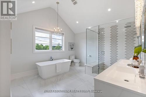 265 Woodale Avenue, Oakville, ON - Indoor Photo Showing Bathroom