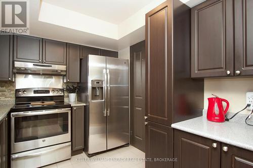 112 - 25 Cumberland Lane, Ajax (South West), ON - Indoor Photo Showing Kitchen With Stainless Steel Kitchen