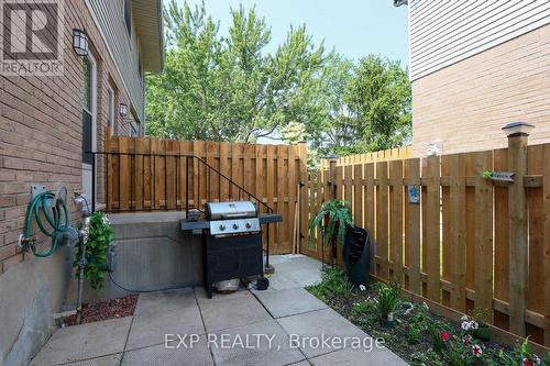 62 - 75 Ansondale Road, London, ON - Outdoor With Exterior