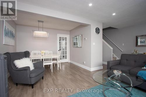 62 - 75 Ansondale Road, London, ON - Indoor Photo Showing Living Room