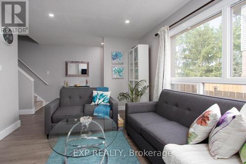 62 - 75 Ansondale Road, London, ON - Indoor Photo Showing Living Room