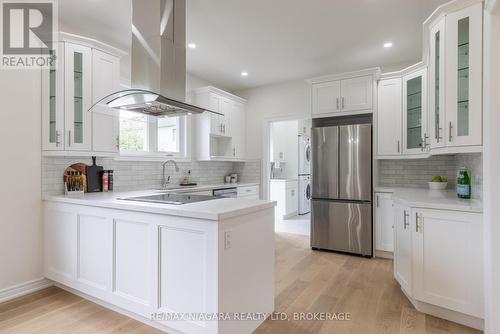 17 Glenbarr Road W, St. Catharines (461 - Glendale/Glenridge), ON - Indoor Photo Showing Kitchen