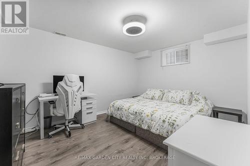 4501 Frances Crescent, Lincoln (982 - Beamsville), ON - Indoor Photo Showing Bedroom